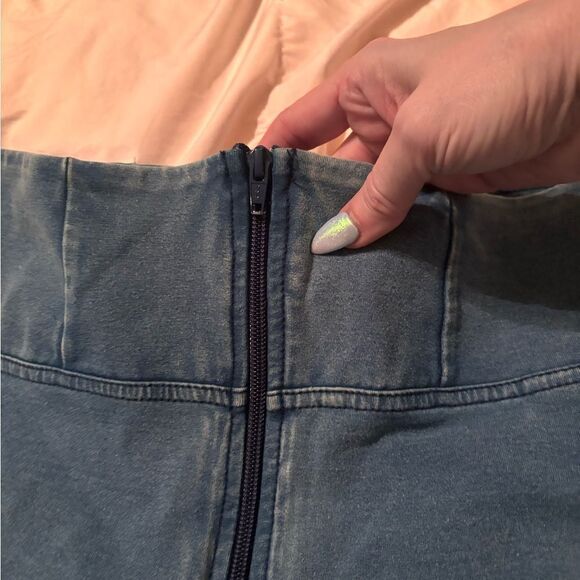 Freddy Brand Classic Blue Women's Jeggings - Picture 2 of 5